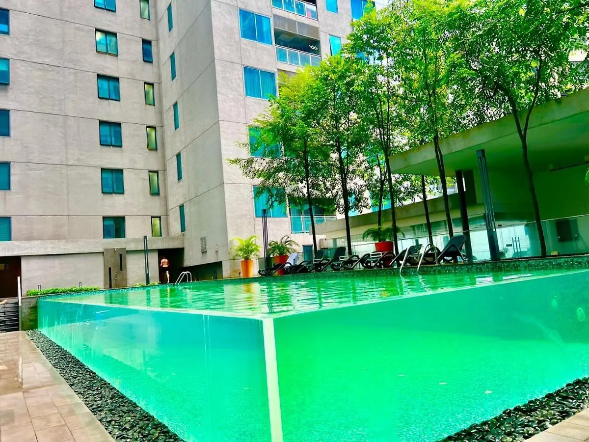Summer Suites Near Klcc 吉隆坡 0*,